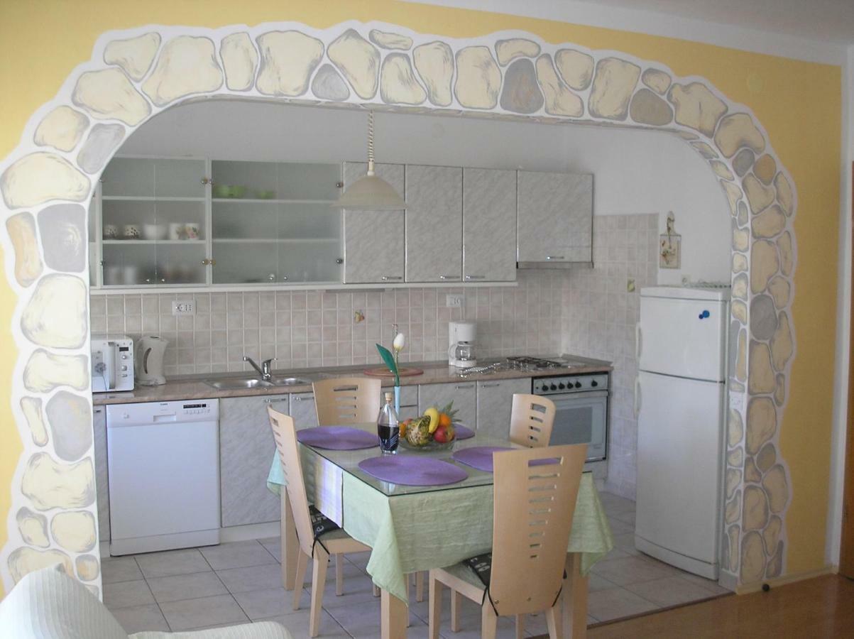 Apartment Sara Novi Vinodolski Zewnętrze zdjęcie