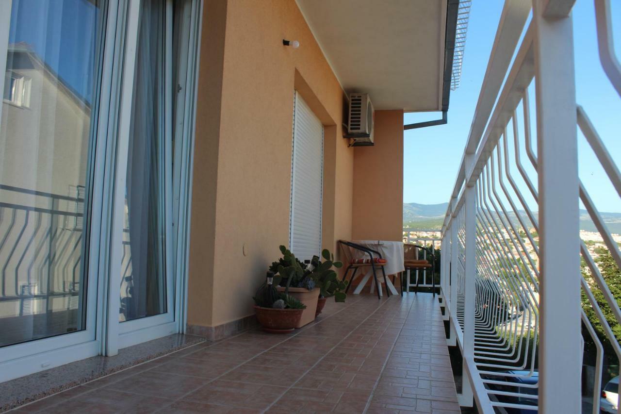Apartment Sara Novi Vinodolski Zewnętrze zdjęcie