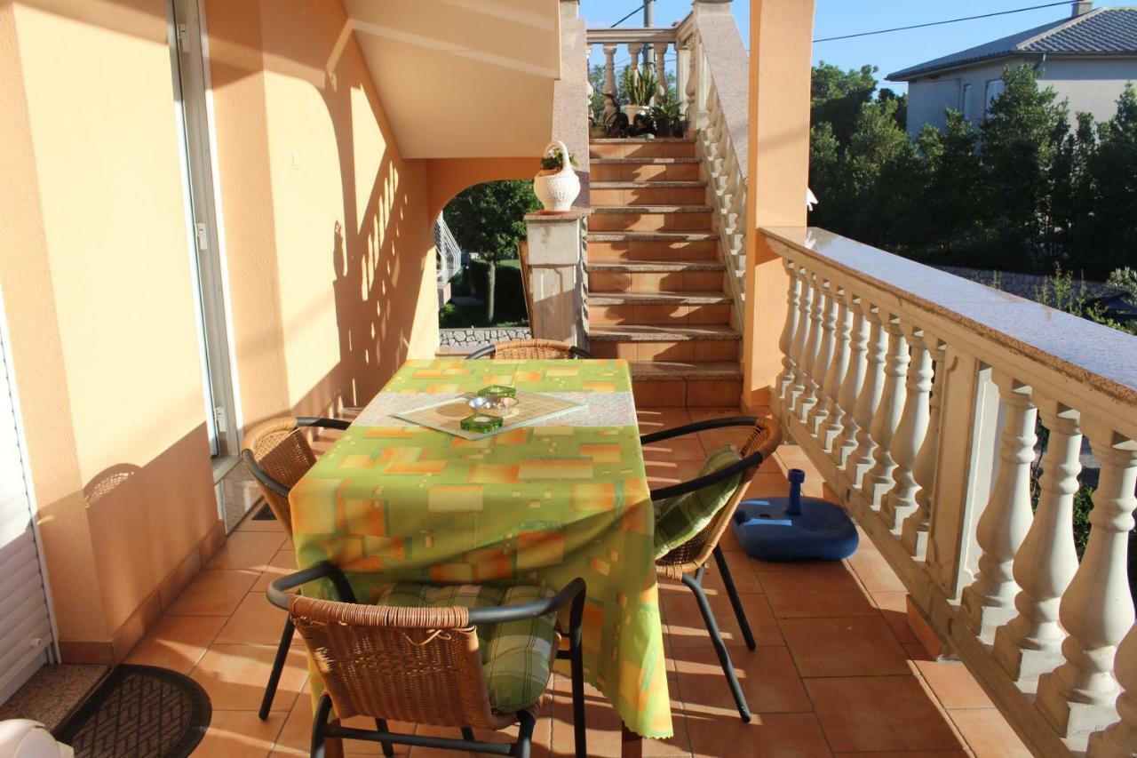 Apartment Sara Novi Vinodolski Zewnętrze zdjęcie